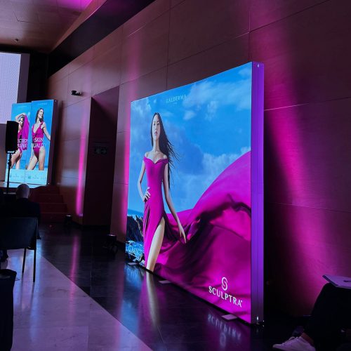 aesthetic-models-world-recruitment-media-_0001_8220e06f-bc04-4ed7-8009-416f3de20e15